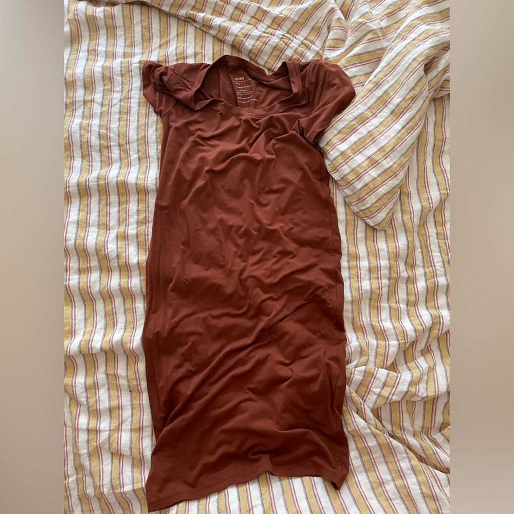 Storq Maternity T-Shirt Dress in rust